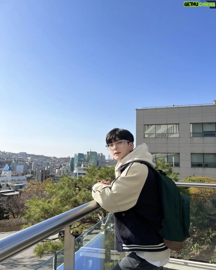 Jang Seung-jo Instagram - #남이데이 #오늘밤9시 #마지막주😂 #감사합니다🙏