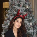 Janhvi Kapoor Instagram – Merry Christmas 🎄😘 ✨