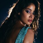 Janhvi Kapoor Instagram - dark waters 🌊