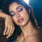 Janhvi Kapoor Instagram - dark waters 🌊