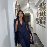 Janhvi Kapoor Instagram - ceo of over thinking 💭 🥲