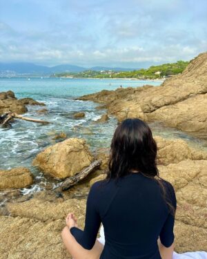 Janhvi Kapoor Instagram - Eat Pray Love