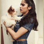 Janhvi Kapoor Instagram - dog day afternoon 🐶
