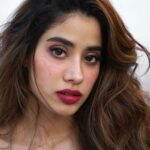 Janhvi Kapoor Instagram - V day energy 🥀