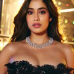 Janhvi Kapoor Instagram - 🖤
