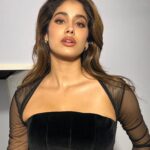 Janhvi Kapoor Instagram - 🥷