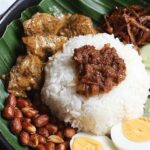 Janna Nick Instagram - Nasi lemak rendang daging in Kashmir VAN 🤣 #romantika JANNA & DINI 1 Januari 2024 9 Malam di Astro Ria 🤍