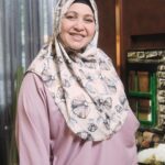 Janna Nick Instagram - Yang kecam lebih lebih tu. Jangan sampai Misha Rotan! 🙄 #suratdarituhan