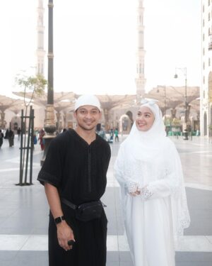 Janna Nick Instagram - Janna doakan semoga korang semua dapat rezeki datang sini. 

Juga doakan agar @teaterpakpandirdanlabuajaib 
Mendapat sambutan ramai & ticket habis dijual 🙏