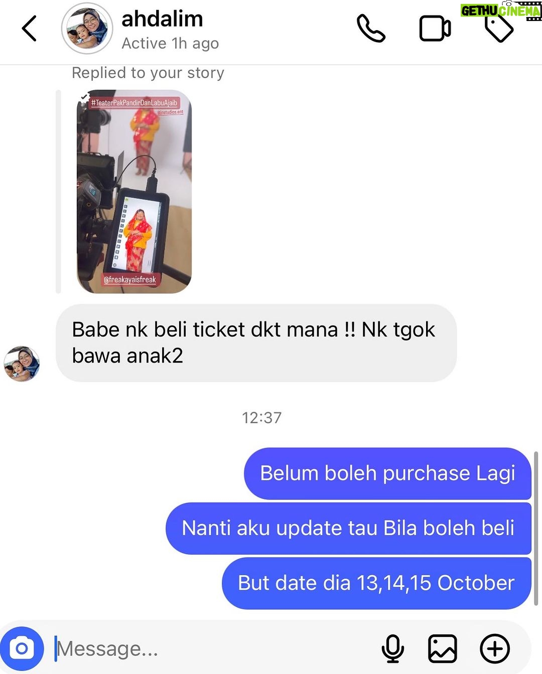 Janna Nick Instagram - Teater kitaorang dah tak lama dah. Tapi ticket belum boleh purchase. So sabar ye 🙏 Will update soon! #teaterpakpandirdanlabuajaib @teaterpakpandirdanlabuajaib Save date dulu 13,14,15 October ni! Kalau ada yang berminat nak sponsor makan / apa apa waktu kitaorang training. Boleh contact Aina ( +60 19 396 9131 )