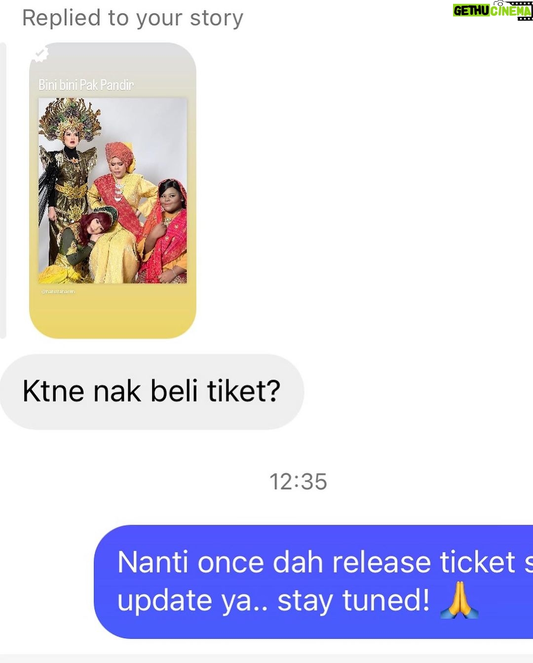 Janna Nick Instagram - Teater kitaorang dah tak lama dah. Tapi ticket belum boleh purchase. So sabar ye 🙏 Will update soon! #teaterpakpandirdanlabuajaib @teaterpakpandirdanlabuajaib Save date dulu 13,14,15 October ni! Kalau ada yang berminat nak sponsor makan / apa apa waktu kitaorang training. Boleh contact Aina ( +60 19 396 9131 )