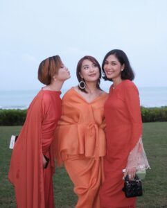 Janna Nick Instagram - We’re here for @intannajuwa ‘s big day! 🕊️ Congrats to you & your husband. Semoga kekal sampai syurga & bahagia sentiasa ! Love you ❤️