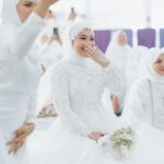 Janna Nick Instagram - Macam tengok bola eh pengantin perempuan ni. “Dengan sekali lafaz Nurul Jannah sah bergelar isteri kepada Muhamad Dini. “ #dinijanna Wedding planner: @ngage_ Nikah Dress : @wanpaofficial @miedy.daniel Makeup : @babarabeer_makeup Hijab stylist: @yumimarina Official Photographer: @project2pi Official Videographer : @cstproduction