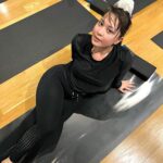 Janna Nick Instagram - Bila masuk ramadan ni, I macam tak tahu bila time yang paling sesuai nak buat hot yoga ni. Sebab dia panas, dalam sauna room & agak intense. Nak buat petang takut pengsan 🤣 Nak buat lepas berbuka takut kenyang sangat & nak pergi terawih. Waktu tidur pun dah tak sama macam sebelum ni. Sebab jam 5.30am dah bangun,Sahur & terus pergi shooting. So malam memang MALAS 🤣. Class pun sampai 9PM je paling lewat. So I macam dah lost momentum dah. Petang ni kena pergi gym jugak. If not nanti Lagi Susah nak kena start balik 😭 Korang exercise macam mana ramadan ni?