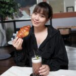 Janna Nick Instagram - Good morning ! Jangan lupa makan walaupun sikit. Breakfast is the most important meal of the day. Kick-start to our metabolism. So dia akan lebih membantu untuk burn calories. Berlapar tak buat kita kurus! Dah pergi makan k & have a good day ahead !❤️
