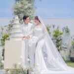 Janna Nick Instagram - You’re my dream come true 🕊️ “Jangan tukar jadi mimpi buruk pulak. Belasah kang!” - @dini.janna Wedding planner : @ngage_ Wedding decor : @the_calla Makeup : @babarabeer_makeup Stylist & hairstylist : @miedy.daniel Designer : @wanpaofficial Official photographer: @amirnaufalphotography Official videographer: @cstproduction Special thanks to @diptyque @kensapothecary . No elegance is possible without the candle. #walimatulurusjannadini