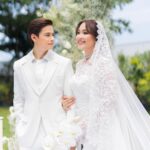 Janna Nick Instagram - You’re my dream come true 🕊️ “Jangan tukar jadi mimpi buruk pulak. Belasah kang!” - @dini.janna Wedding planner : @ngage_ Wedding decor : @the_calla Makeup : @babarabeer_makeup Stylist & hairstylist : @miedy.daniel Designer : @wanpaofficial Official photographer: @amirnaufalphotography Official videographer: @cstproduction Special thanks to @diptyque @kensapothecary . No elegance is possible without the candle. #walimatulurusjannadini