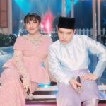 Janna Nick Instagram - Malam ni FAMILI DUO RAYA ❤️ Jangan lupa tengok tau. Lepas tu ramai ramai tag kami kat story. Raya kan sebulan 😘 #familiduoraya Stylist @miedy.daniel In @temujanji