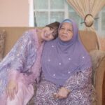 Janna Nick Instagram - Paling favorite ayam masak merah Tok Minah. Apa makanan favorite yang Nenek korang masakkan?