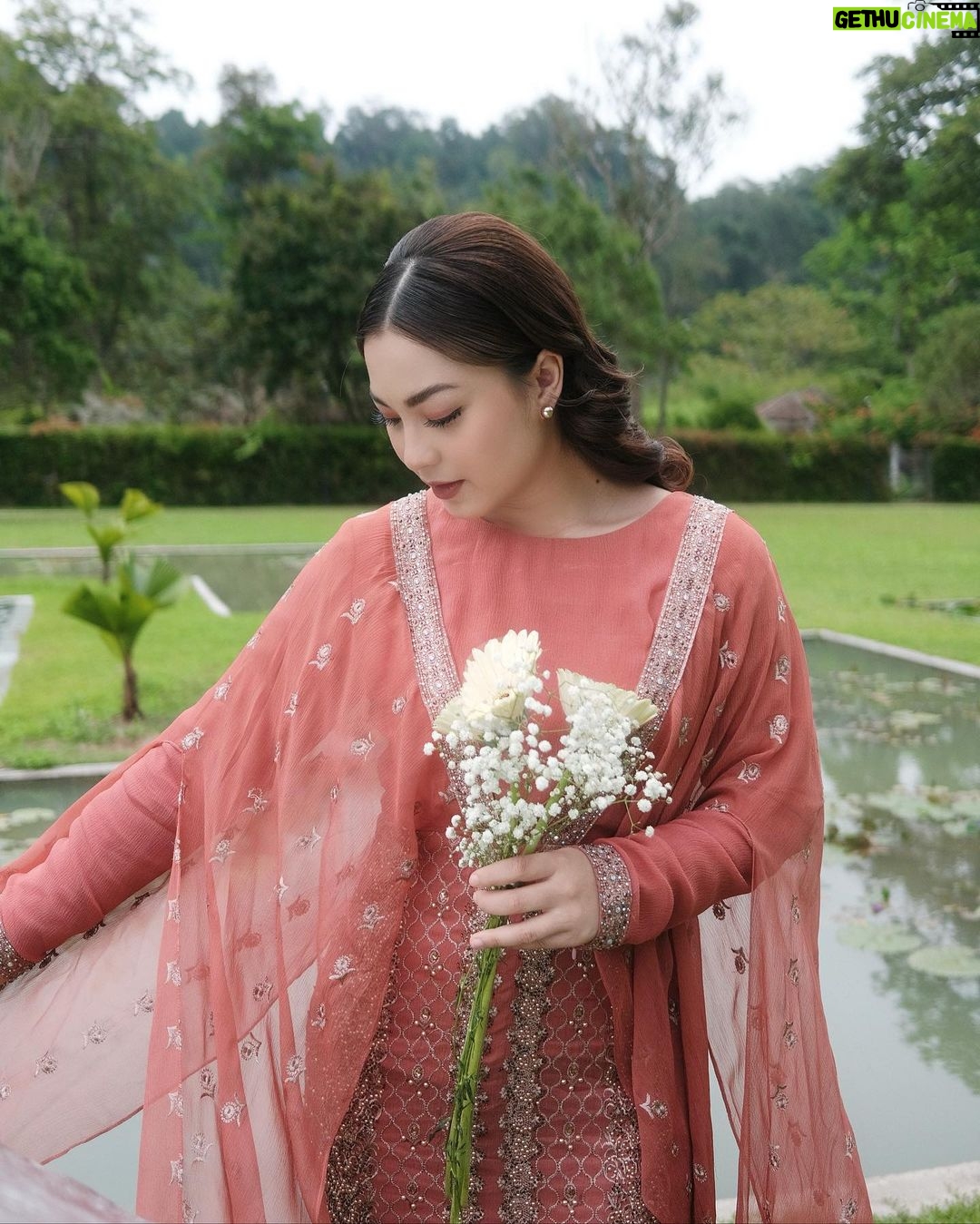 Janna Nick Instagram - Salam Aidilfitri buat semua yang mengenali. Janna memohon seribu keampunan atas segala salah dan silap sepanjang perkenalan kita. Semoga Hari Raya kali ini lebih bermakna ❤️