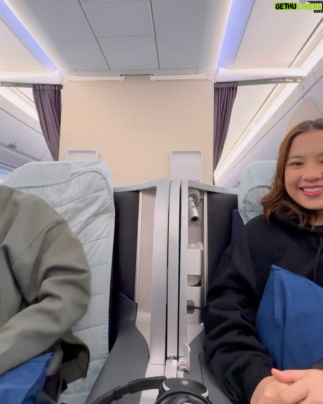Janna Nick Instagram - After a month of travelling We’re back in KL! Tak sabar nak jumpa & perform untuk peminat di Singapore! Jumpa di @megaxpress 12th January 2024 Jam 9 malam! Heathrow International Airport,london