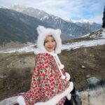 Janna Nick Instagram - Dhal Lake, Kashmir 📍 Apa harapan korang untuk tahun 2024? Nak baca…. 🤍 #romantikaJannaDini 1 January 2024 Di Astro Ria 9 malam @flyairasia #flyairasia
