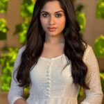 Jannat Zubair Rahmani Instagram - Ve kamleya mere nadaan dil 🌹