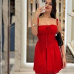 Jannat Zubair Rahmani Instagram - Just a red bit obsessed ❣️ Dubai Mall