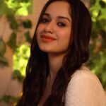 Jannat Zubair Rahmani Instagram – Excited to watch this in the theaters!!🫶🏻

#KKHJ #Guru