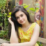 Jannatul Ferdous Oishee Instagram - When the world is so dark for you, the sky falls right on you, know it will lift back up....taking you. PC: @fardin_bayezid_production