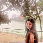 Jannatul Ferdous Oishee Instagram - Rain, rain, don't go away🌧️