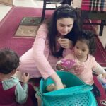 Jannatul Ferdous Oishee Instagram - With my baby sister 🌸