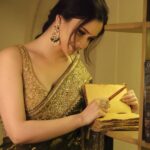 Jannatul Ferdous Oishee Instagram - Those memories, I want to write down. Half of me throws cries, for half of me wants to own. Wearing @meherofficials Makeover by @elegant_makeover