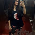 Jannatul Ferdous Oishee Instagram - Stuck in the elevator? Don't panic, take some mirror selfies.