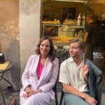 Jannik Schümann Instagram - When shooting in Rome … 🍝🍷🛵 Danke für eine Top-Quote von 5,34Mio Zuschauer:innen für DIE DIPLOMATIN -VERMISST IN ROM. 🫶🏼 Ciao, Nikolaus Tanz 🤍