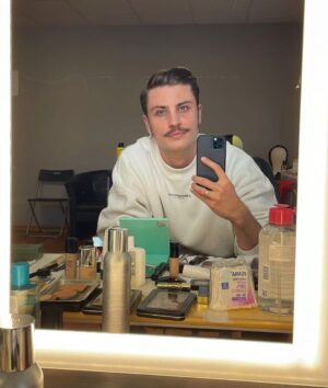 Jannik Schümann Instagram - hi franz, long time no see

@sisi.rtl #season3