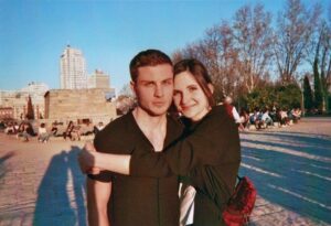 Jannik Schümann Instagram - forever ♥️ 
happy 30th birthday @zoextt 🎂