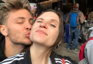 Jannik Schümann Instagram - forever ♥️ 
happy 30th birthday @zoextt 🎂