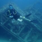Jannik Schümann Instagram - 🐢🥺 #wreckdiving #myheartwillgoon #whereisjack #livingmyariellemoment #partofyourworld Aruba