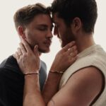 Jannik Schümann Instagram - locked together 🔒🤍 @felixkruck @tiffanyandco #TiffanyLock #TiffanyPartner 📷 @studio.maximilian.koenig
