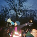 Jannik Schümann Instagram - #ZusammenGegenRechts Heute, vor 79 Jahren, wurde das Konzentrationslager Auschwitz befreit! In den letzten Wochen gingen Hunderttausende Menschen in Deutschland auf die Strasse, um gegen Rechtsextremismus und die AfD zu demonstrieren. Wir sind dafür verantwortlich, dass sich die deutsche Geschichte nicht wiederholt! #gegenrechts #gegenrassismus #gemeinsam