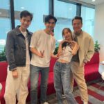 Jarinporn Joonkiat Instagram - น้องขออนุญาติหลวงพี่เต๋อ โปรโมทละครนะคะ 😅🙏🏻 เปิด @primevideoth ดูคุณขิง #มือปราบกระทะรั่ว ได้แล้วน้า ดูรวดเดียวจบได้เลย! ♥️🫶🏻 / รูปสุดท้ายมันมีอะไรแปลกๆอยู่เนอะ 😆