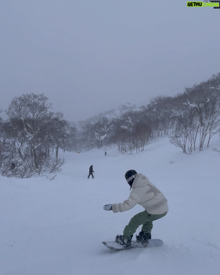Jarinporn Joonkiat Instagram - ❄️🏂 miss youu slope & snow 🙋🏻‍♀️
