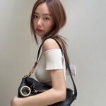 Jarinporn Joonkiat Instagram - O&. #burberry