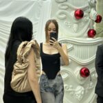 Jarinporn Joonkiat Instagram - Having fun with 6 #sculpturebangkok Photo Machines ❤️‍🩹📸☎️🕹️ #SculptureFlagship Sculpture Flagship
