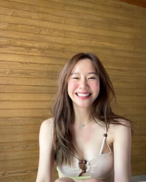 Jarinporn Joonkiat Instagram - 🌞💘😆