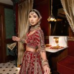Jasmin Bhasin Instagram – 𝐉𝐀𝐒𝐌𝐈𝐍  𝐁𝐇𝐀𝐒𝐈𝐍 𝐗 𝐌𝐎𝐍𝐆𝐀𝐒 

Muse @jasminbhasin2806 
Outfit @mongasuk 
Hair & MU @anjanasahota 
Jewellery @thejewellerytrunk_ 
Videographer @r.shnks 
Photography @mohsinaliphotography 
Creative Direction & styling @anishavasanicreates 
TikTok & Marketing @boldmarketingg 
Venue @taj51bg
