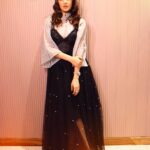 Jasmin Bhasin Instagram - An evening with @geetanjalisalon Styled by @stylingbyvictor @sohail__mughal___ Outfit @supriamunjalatelier Makeup @kashish_art Hair @krishna.hairstylist Jewels @rubans.in