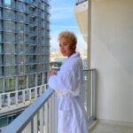 Jasmin Savoy Brown Instagram - A few photos from my piece with VOGUE!? getting ready for the Critic’s Choice Awards where @msmelanielynskey WON!!!! Thank you @voguemagazine and thank you @prada !! What a dream. Link in stories :) Beyond grateful to everyone who helped bring this magical night to life. Styling @itsamandalim Hair @danielkpalmerhair Makeup @paulyblanch Photos, interviewing & editing @gabrielasage Hype team @monicajv @aisforashton Wearing @prada @beladorajewelry @stuartweitzman @tylerellisofficial