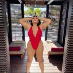 Jasmine Davis Instagram - hola 🦀 suit| @riotswim Nobu Hotel Los Cabos